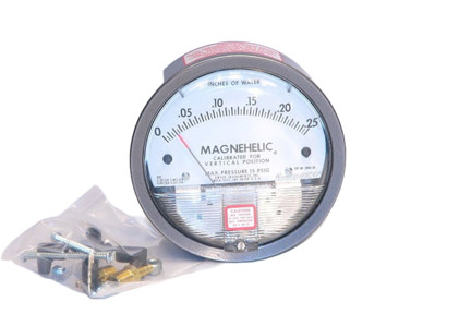 2000-00 - 0 to 0.25" Pressure Gauge
