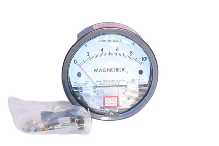 2010 - 0 to 10" Pressure Gauge