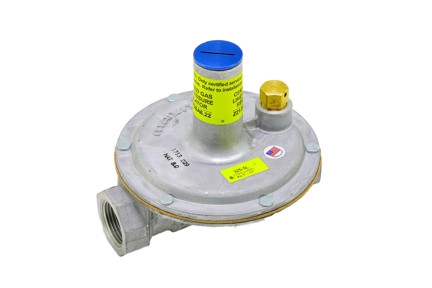 Maxitrol 325-5 Line Gas Regulator - 1" NPT, 2 PSI Max, 7-11" W.C. with Vent Limiter