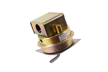 Fixed at 0.3" W.C. (90 Degree Tube Fitting) SPDT Air Pressure Switch