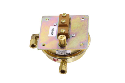Adjustable 0.17" - 6.0" W.C. (Compression Fitting) SPDT Air Pressure Switch