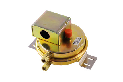 SPDT Air Pressure Switch Adjustable 0.05" - 1.0" W.C. (Compression Fitting)