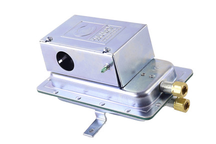 SPDT Air Pressure Switch Adjustable 0.03" - 2.0" W.C.