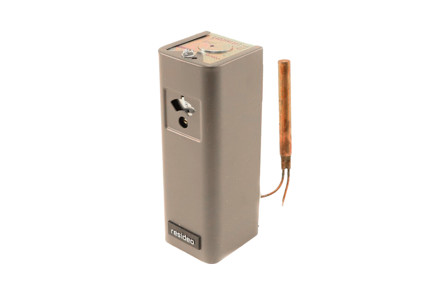 L4006B - Circulator Aquastat Control, 100/240 Deg, 5/30 Deg Dif. (Make on Rise)