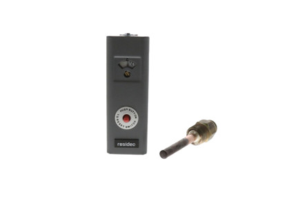 L4006E - High Limit Aquastat Control, 100/240 Deg, Manual Reset