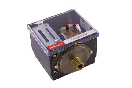 L4079A - 2-15 PSI, High Limit Pressuretrol Control (DPST, Break on Rise, M/R)
