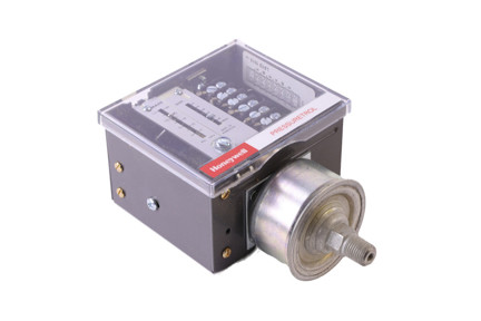 L91D - 0-15 PSI, 1.5-12 PSI Dif, Proportional Pressuretrol Controller