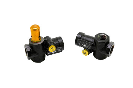 McDonnell & Miller TC-4 - Upper & Lower Test & Check Vavles with Vacuum Breaker (195000)